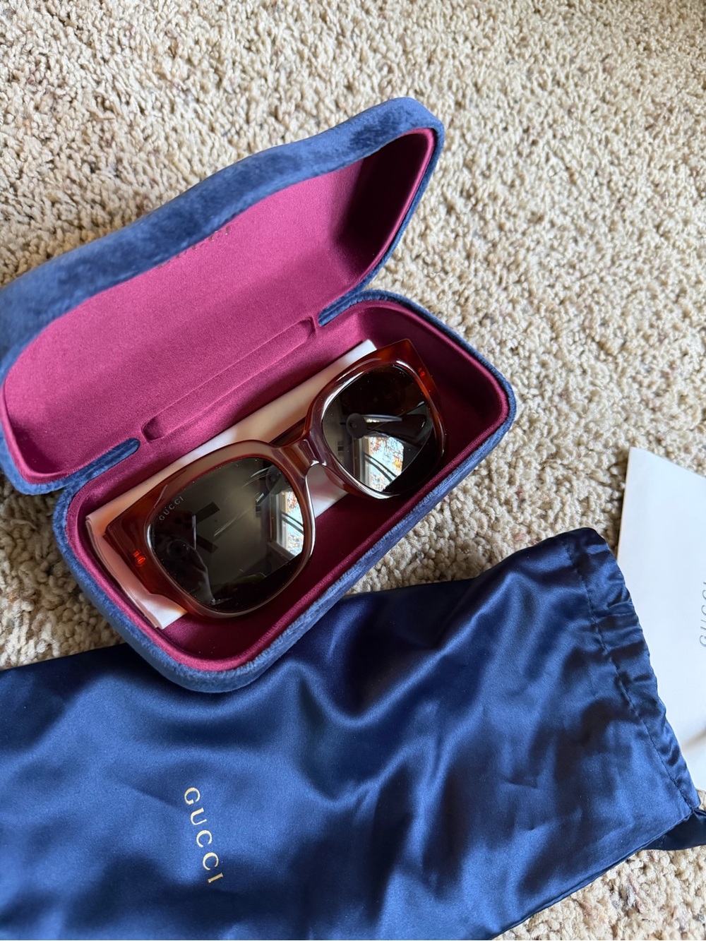 Gucci Cat Eye Sunglasses in Tortoiseshell with Dark Lenses